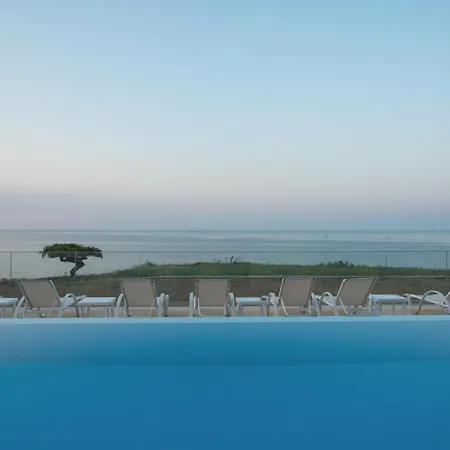 Casa Paradiso Aparthotel *